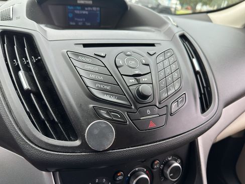 Used 2014 Ford Escape SE FWD image 28