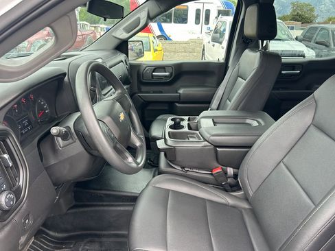 Used 2022 Chevrolet Silverado 1500 W/T AWD/4WD image 24