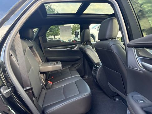 Certified 2023 Cadillac XT5 Sportv w/ Technology Package AWD/4WD image 23