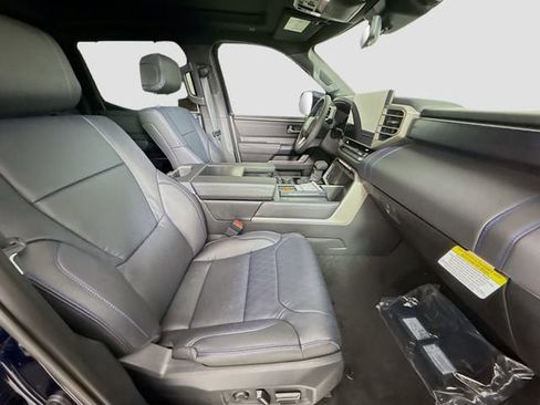 New 2026 Toyota Tundra Platinum AWD/4WD image 28