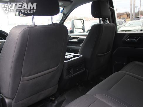 Certified 2024 Chevrolet Silverado 3500 LT w/ Convenience Package image 22