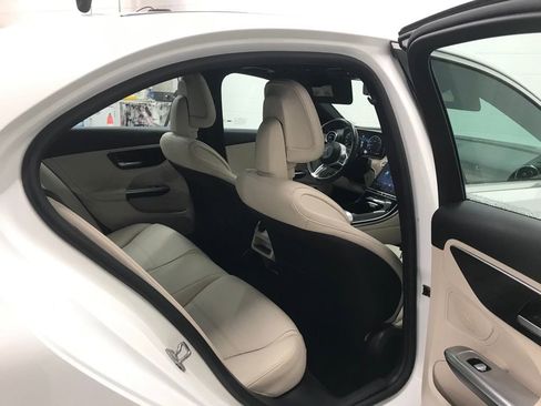 Used 2023 Mercedes-Benz C 300 4MATIC Sedan image 32