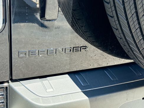 New 2026 Land Rover Defender 110 OCTA AWD/4WD image 10