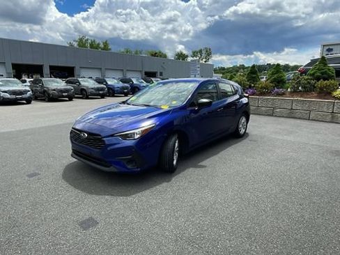 Used 2024 Subaru Impreza 2.0i AWD/4WD image 11