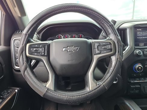 Used 2019 Chevrolet Silverado 1500 LT Trail Boss AWD/4WD image 19