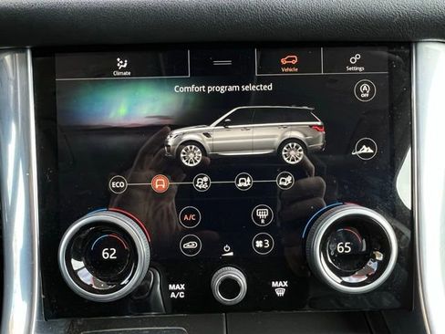 Used 2020 Land Rover Range Rover Sport SE AWD/4WD image 21