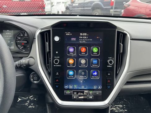 Certified 2025 Subaru Crosstrek 2.5i Premium image 17