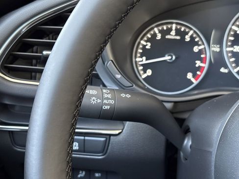 New 2025 MAZDA MAZDA3 s image 19