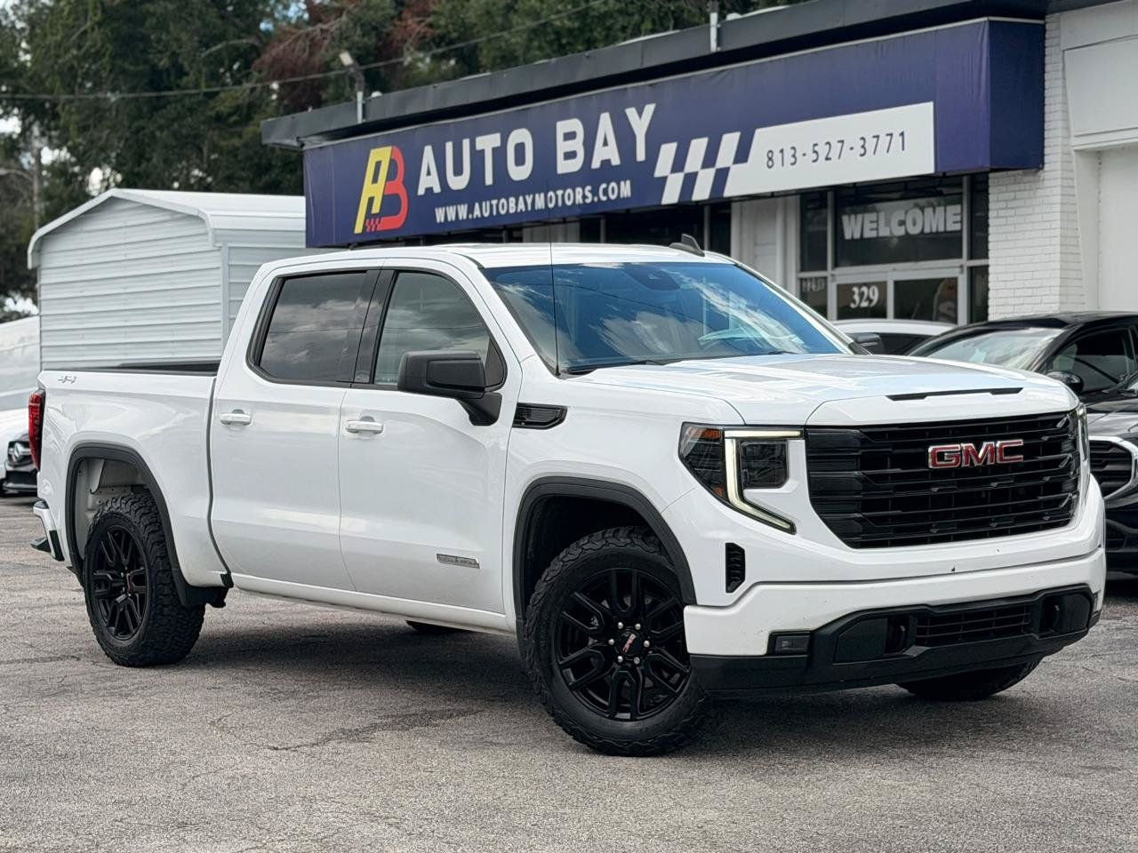 Used 2022 GMC Sierra 1500 Elevation AWD/4WD image 5