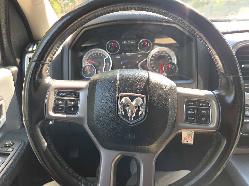 Used 2022 RAM 1500 Classic SLT w/ Electronics Group RWD image 34