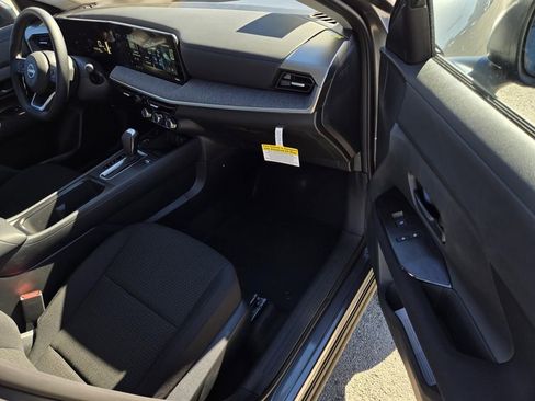 New 2026 Nissan Kicks S image 7