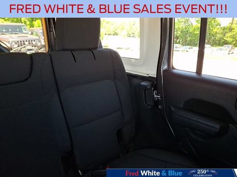 Used 2021 Jeep Wrangler Unlimited Sport w/ Sun And Sound Package AWD/4WD image 20