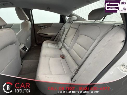 Used 2024 Chevrolet Malibu LT image 43