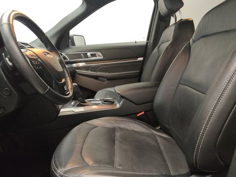 Used 2017 Ford Explorer Limited w/ Equipment Group 301A image 17