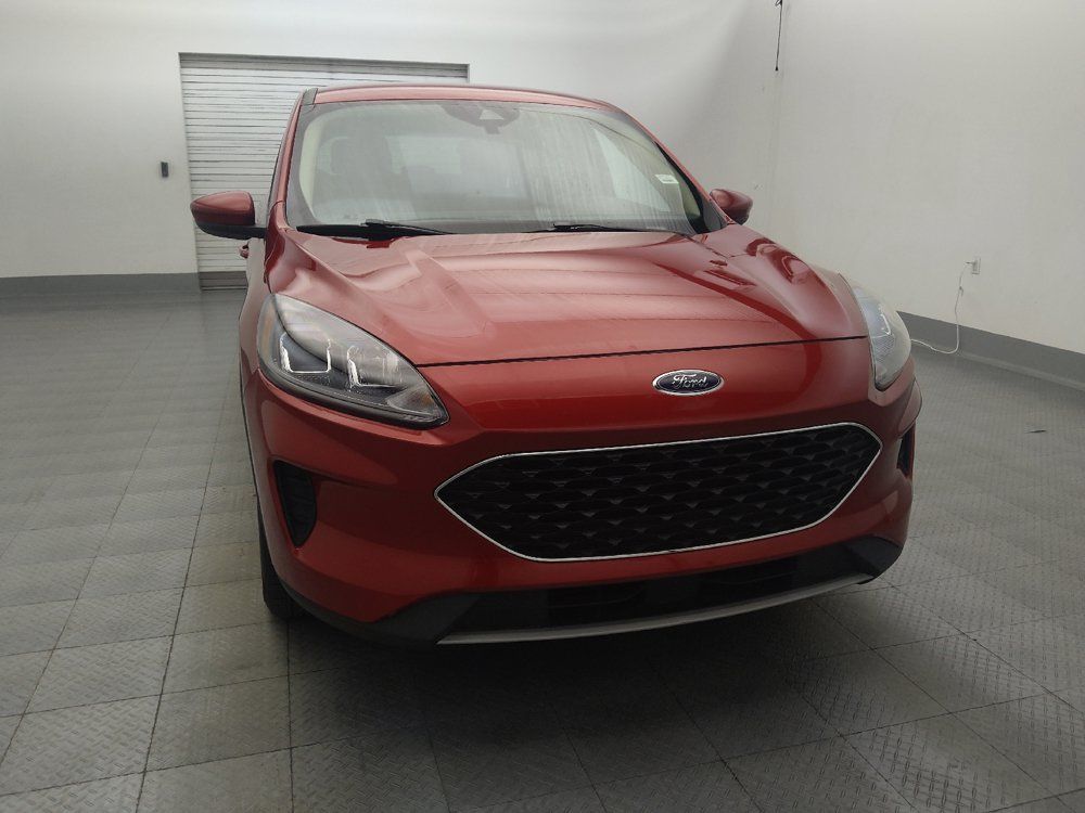 Used 2020 Ford Escape SE FWD image 14