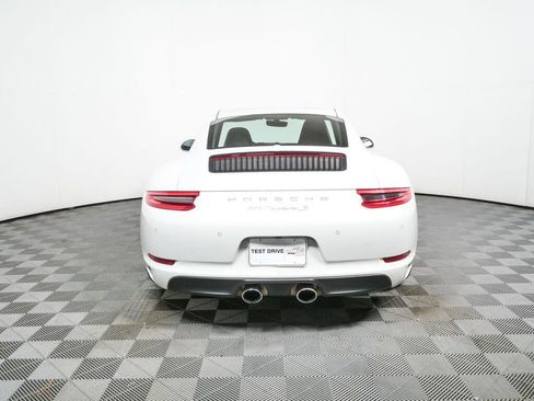 Certified 2018 Porsche 911 Carrera S RWD image 27