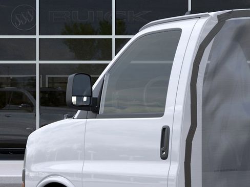 New 2025 GMC Savana 3500 w/ Power Convenience Package image 19