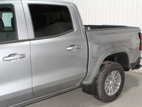 New 2026 Chevrolet Colorado LT w/ LT Convenience Package AWD/4WD image 10