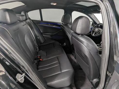 Used 2020 BMW 530i w/ Convenience Package image 22