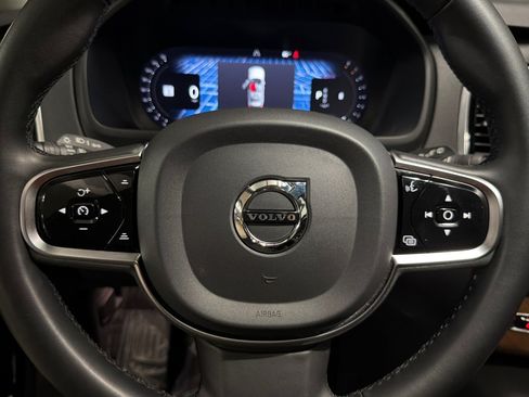 Used 2024 Volvo XC90 B6 Plus AWD/4WD image 22