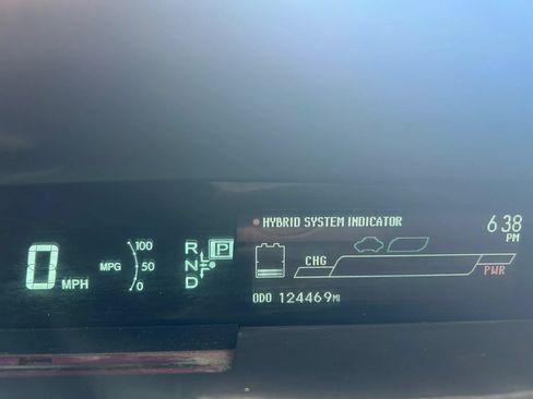 Used 2012 Toyota Prius Three w/ Solar Roof Pkg FWD image 25