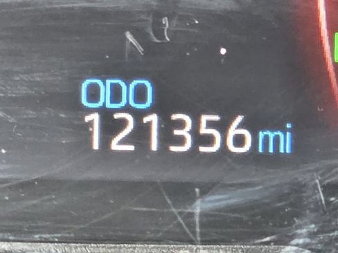 Used 2023 Toyota RAV4 XLE Premium FWD image 35