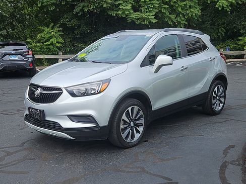 Used 2022 Buick Encore Preferred w/ Safety Package AWD/4WD image 20