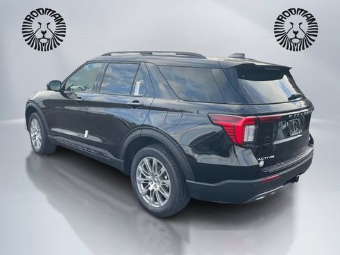 New 2026 Ford Explorer Active w/ Active Comfort Package AWD/4WD image 9