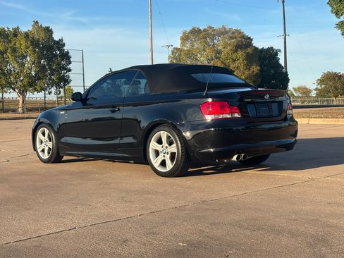 Used 2009 BMW 128i Convertible image 6