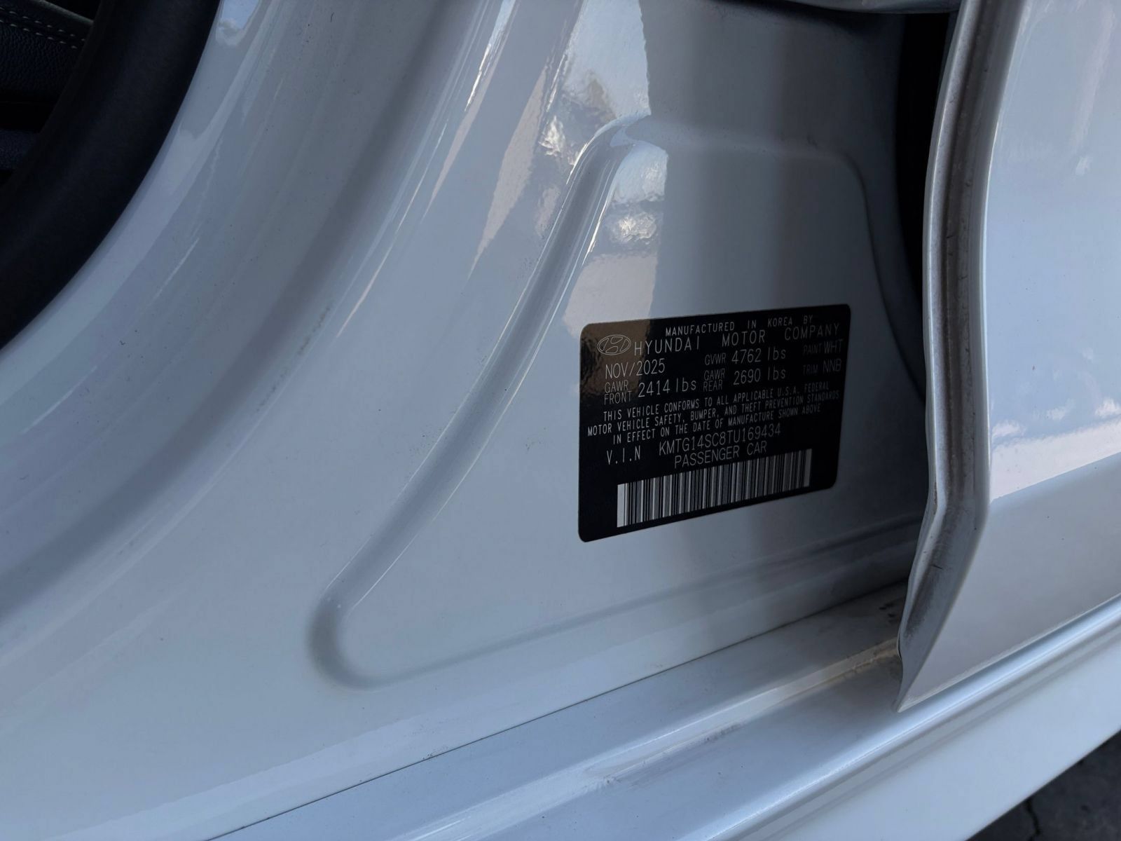 Used 2026 Genesis G70 2.5T RWD image 30