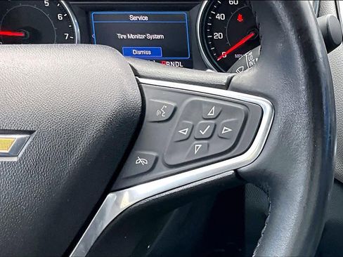 Used 2020 Chevrolet Equinox LT image 24