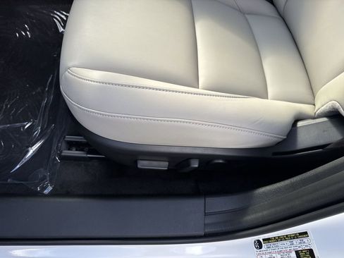 New 2026 MAZDA MAZDA3 2.5 S Preferred image 40