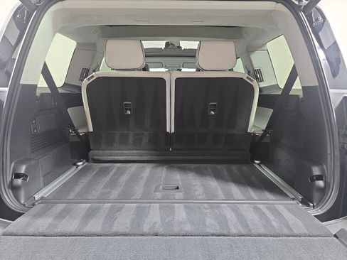 Used 2024 Rivian R1S Adventure AWD/4WD image 15
