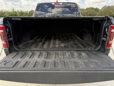 Used 2022 RAM 1500 Limited w/ Body Color Bumper Group image 32