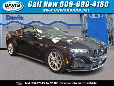 Used 2024 Ford Mustang GT Premium image 1