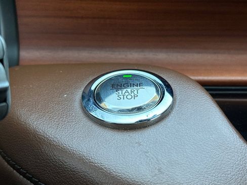 Used 2020 Lincoln Aviator Reserve w/ Equipment Group 202A AWD/4WD image 23