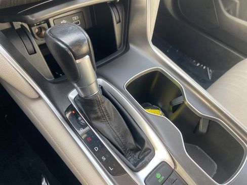 Used 2022 Honda Accord EX-L image 14