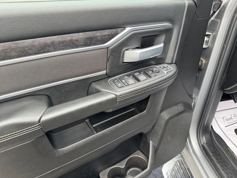 Used 2024 RAM 2500 Big Horn image 23