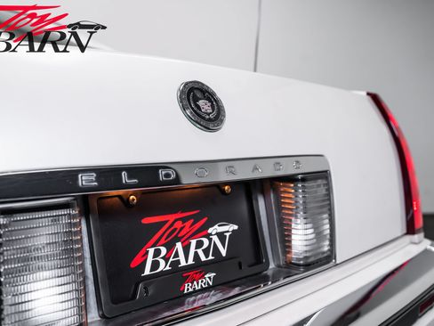 Used 1993 Cadillac Eldorado Touring FWD image 12