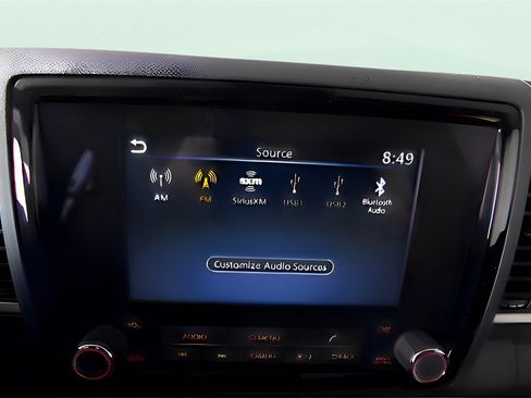 Used 2024 Nissan Frontier SV w/ SV Convenience Package image 28