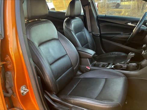 Used 2017 Chevrolet Cruze Premier w/ RS Package image 7