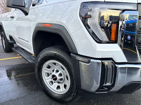 Certified 2025 GMC Sierra 2500 Pro w/ Convenience Package image 25