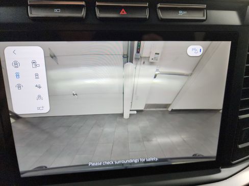 Used 2023 Ford F250 Lariat w/ Sport Appearance Package image 62