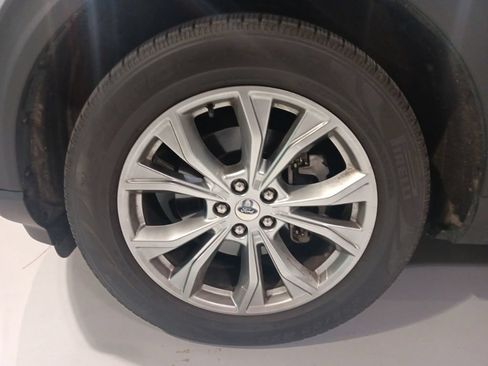 Used 2020 Ford Explorer Limited AWD/4WD image 25