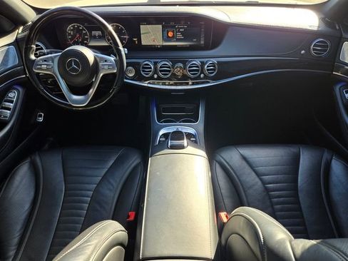 Used 2019 Mercedes-Benz S 560 4MATIC Sedan image 2