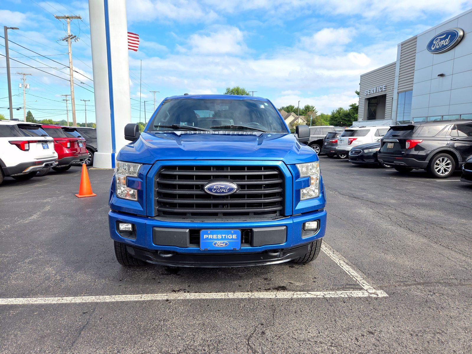 Used 2016 Ford F150 XLT w/ Equipment Group 301A Mid AWD/4WD image 9