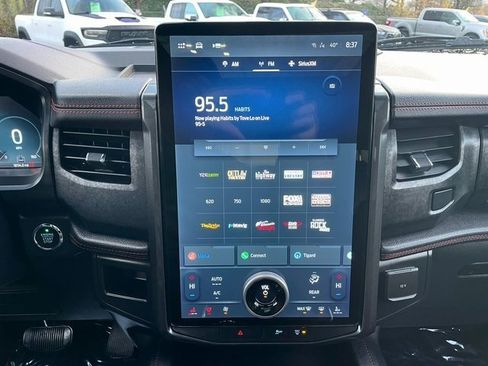 Certified 2022 Ford Expedition Limited image 22