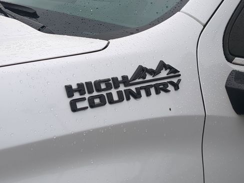 Certified 2023 Chevrolet Silverado 1500 High Country w/ Technology Package AWD/4WD image 28