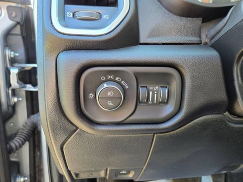 Used 2023 RAM 3500 Laramie AWD/4WD image 16