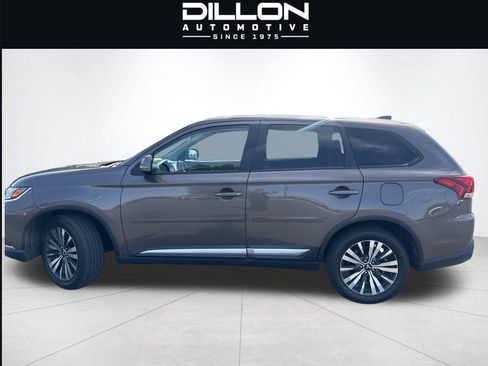 Used 2019 Mitsubishi Outlander AWD image 7